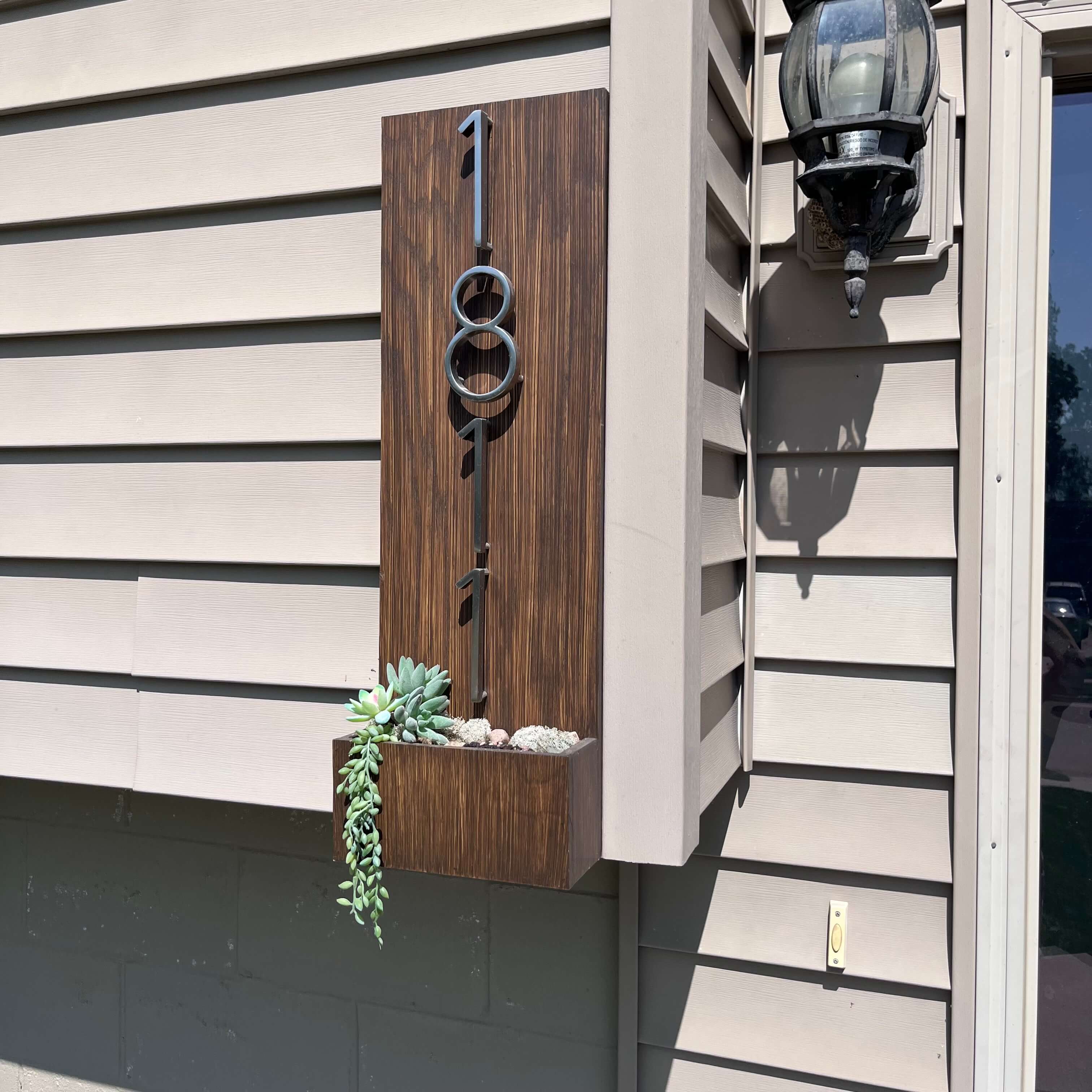 Vertical House Number Sign with Refillable Box